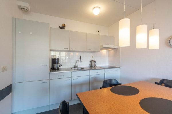 Keuken - Beach Apartment 5 voor 4 gasten in Callanstoog in Callantsoog (4)