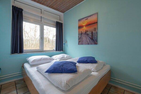 Slaapkamer - Ruim Duo bij de Duinen in Sint Maartenszee (5)