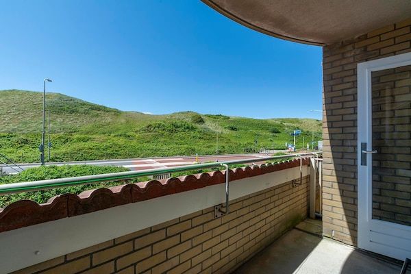 Terras - Appartement aan de duinen met zeezicht in Callantsoog (4)