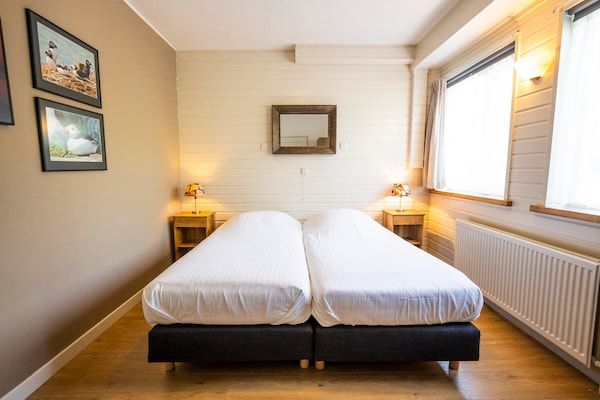 Slaapkamer - Appartement in De Koog bij Texel Strand in De Koog (4)