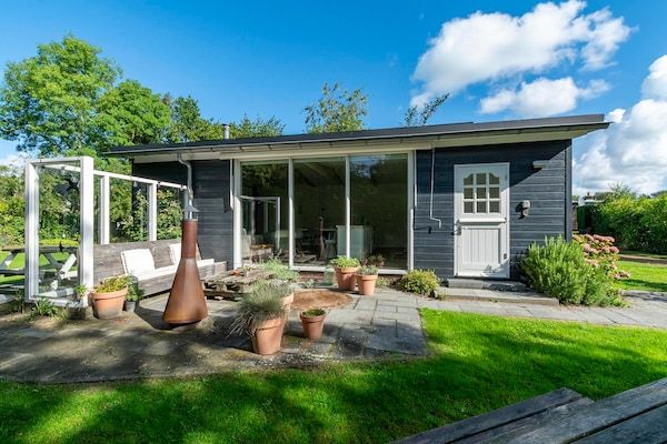 Buitenkant - Eureka 109 Bungalow voor 6 personen met tuin in Sint Maartensvlotbrug (1)