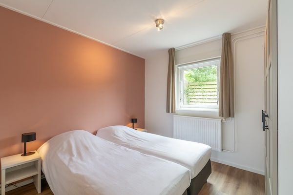 Slaapkamer - Vakantiehuis Effe Sprage in Callanstoog Centrum in Callantsoog (5)