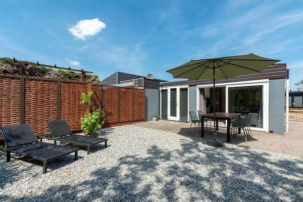 Terras - De Blenck 29 Bungalow nabij duinen, strand in Callantsoog (5)