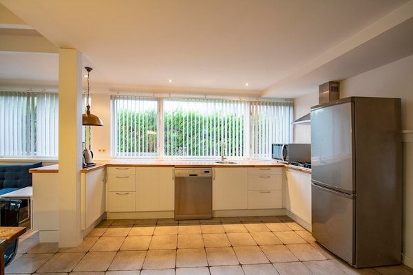 Keuken - Sandepark 151 villa voor 8 personen met grote tuin in Callantsoog (5)