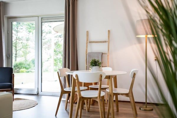 Eetkamer - Appartement aan Zee, Dieren welkom in Julianadorp aan Zee (2)