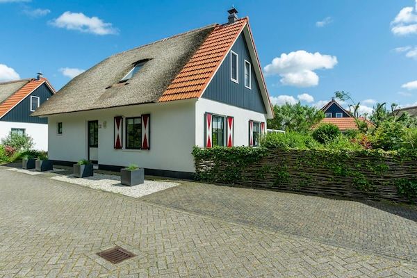 Buitenkant - De Buitenplaats 62 in Callantsoog voor 6 personen in Callantsoog (1)