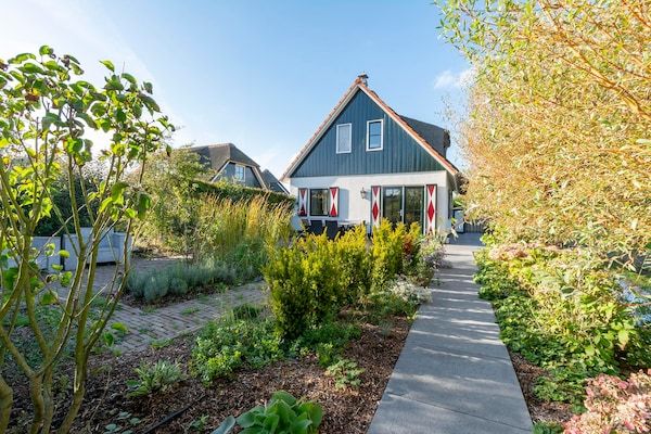 Buitenkant - De Buitenplaats 89 villa in Callantsoog in Callantsoog (1)