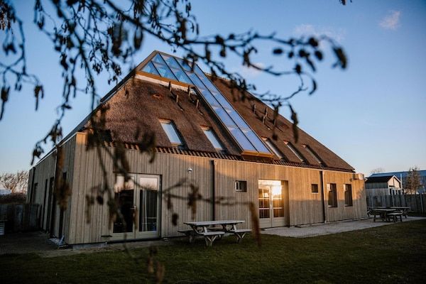 Buitenkant - Appartement met tuin in Nederlands landschap in Callantsoog (3)