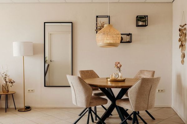 Eetkamer - Comfortabele 2-persoons De Vlijt First Class Suite in De Cocksdorp (3)