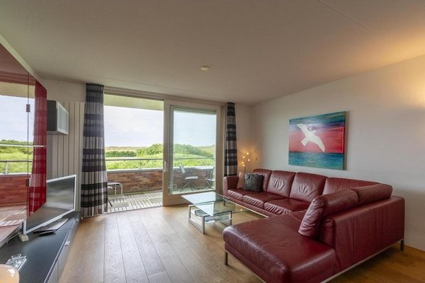 Woonkamer - Appartement in Groote Keeten bij Strand in Groote Keeten (2)