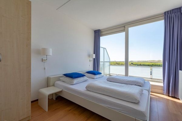 Slaapkamer - Duinerei A202 appartement voor 2 gasten vlakbij in Groote Keeten (4)