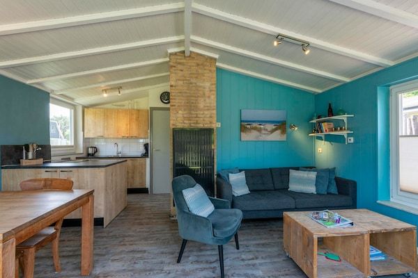 Woonkamer - Garnekuul 56 vakantiehuis voor gezin in Callantsoog (2)