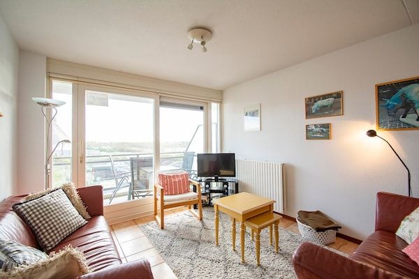 Woonkamer - Appartement in Bergen bij Strand in Callantsoog (4)