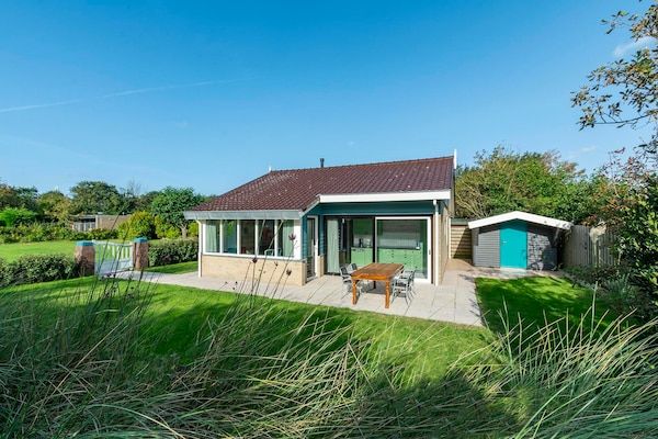 Buitenkant - Garnekuul 90 Bungalow met tuin, Callantsoog in Callantsoog (1)