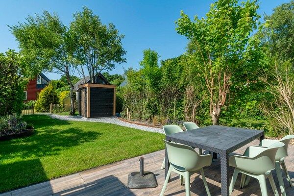 Tuin - Familiehuis bij Duinen en Strand in Sint Maartenszee (4)