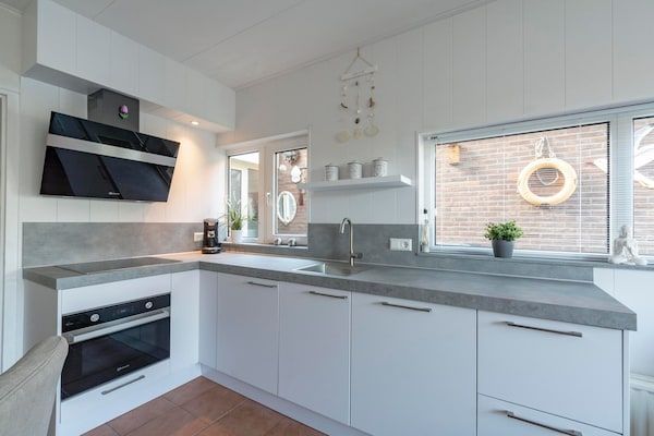 Keuken - Vakantiehuis Groote Keeten bij Strand in Groote Keeten (3)