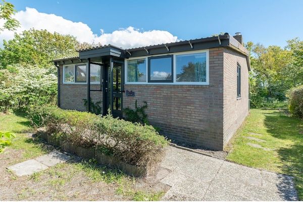 Buitenkant - De Zeester 4-persoons vakantiehuis in de Koog in Callantsoog (1)