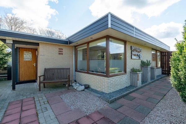 Buitenkant - Wildrijk 152 vakantiehuis in Sint Maartenszee in Sint Maartenszee (1)