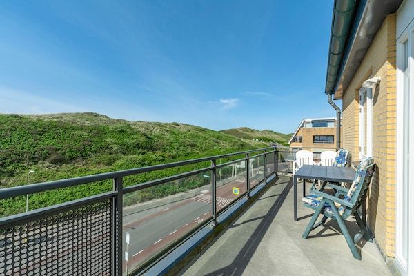 Terras - Appartement in Callantsoog met Duinzicht in Callantsoog (4)