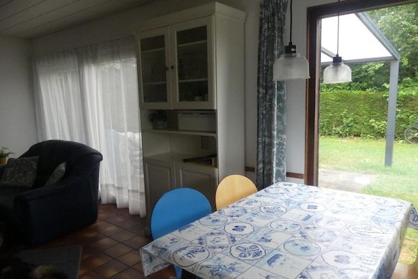 Eetkamer - Gezins- en huisdiervriendelijke ontsnapping in Breskens (3)