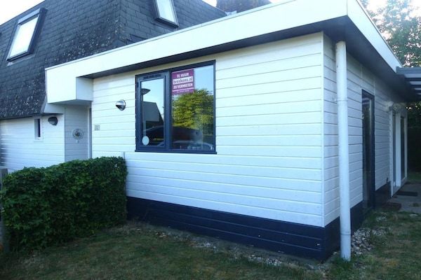 Buitenkant - Gezins- en huisdiervriendelijke ontsnapping in Breskens (5)