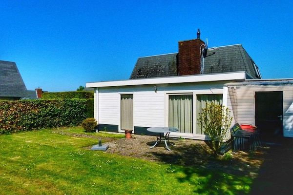 Buitenkant - Familieverblijf – Dichtbij het strand in Breskens (5)