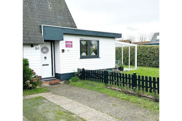 Buitenkant - Huis in Breskens bij de stranden in Breskens (1)