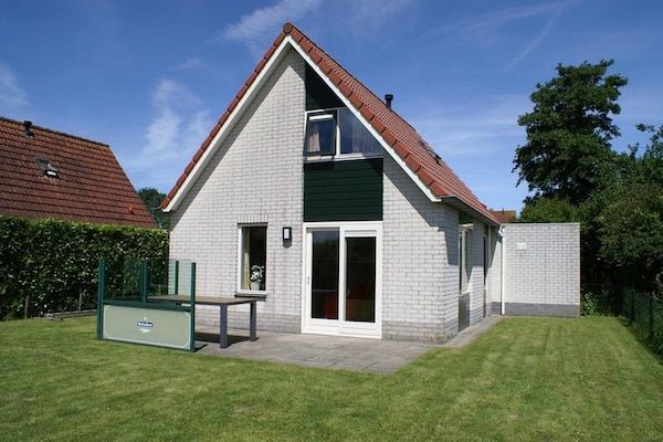 Buitenkant - Huis in Breskens bij stranden in Breskens (5)