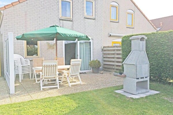 Terras - Bungalow in Breskens bij het Strand in Breskens (5)