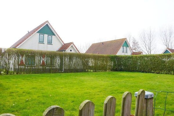 Tuin - Vakantiehuis Breskens bij stranden in Breskens (5)