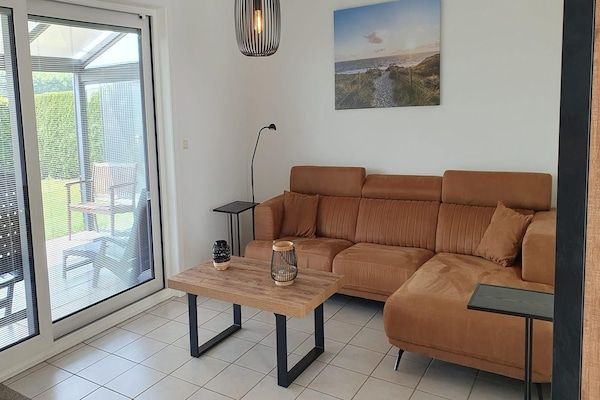 Woonkamer - Milieuvriendelijk vakantiehuis in Breskens (2)