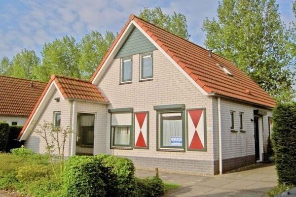 Buitenkant - Vakantiehuis Breskens bij de kust in Breskens (1)