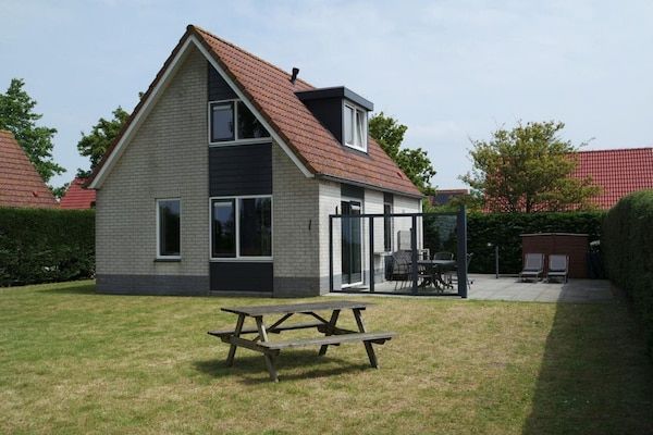 Tuin - Vakantiehuis nabij Waterdunen voor 6 personen in Breskens (1)