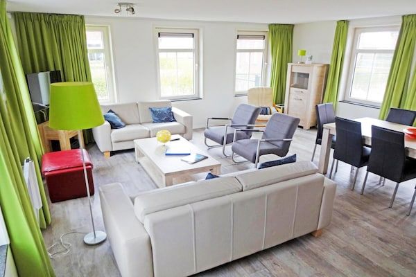 Woonkamer - Huis in Nederland voor 8 personen in Breskens (2)