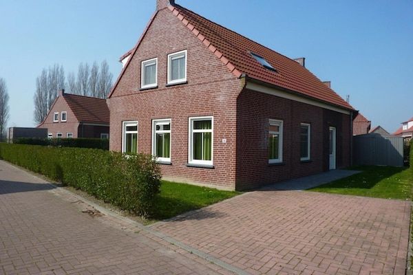 Buitenkant - Vakantiehuis Breskens bij de Kust in Breskens (1)