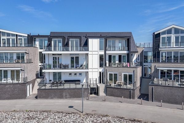 Buitenkant - Vakantie aan zee, Sint-Annaland in Sint-Annaland (1)