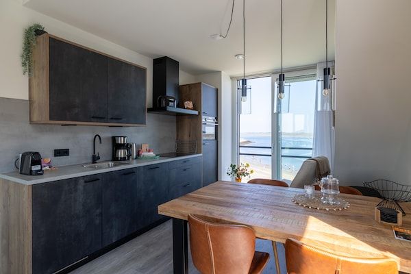 Keuken - Vakantie aan zee, Sint-Annaland in Sint-Annaland (3)