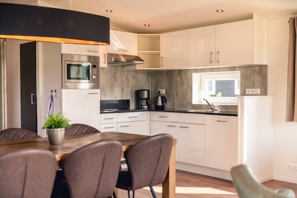 Keuken - Gezellig vakantiehuis met tuin in Slagharen (3)