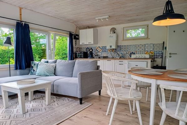 Eetkamer - Ontspan gezellig Dirkshorn verblijf in Dirkshorn (2)