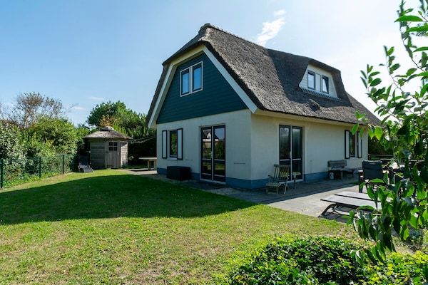 Buitenkant - Duynopgangh 47 villa in Julianadorp voor 6 gasten in Julianadorp aan Zee (1)