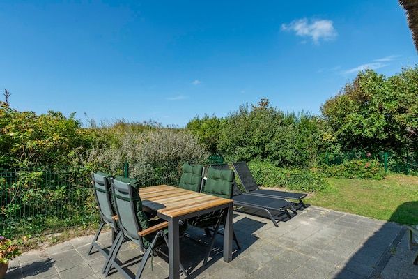 Terras - Duynopgangh 47 villa in Julianadorp voor 6 gasten in Julianadorp aan Zee (5)