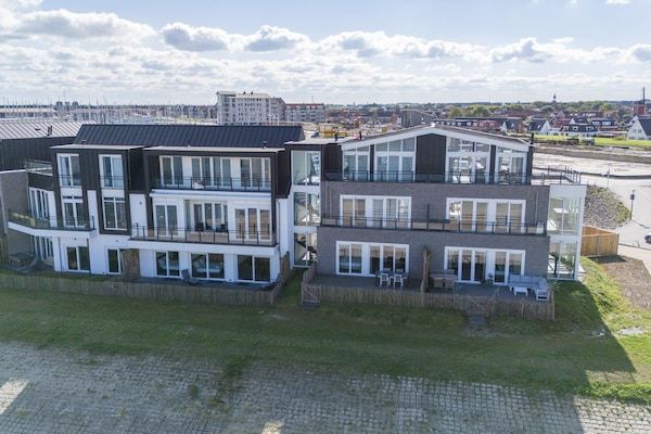 Buitenkant - Appartement in Sint-Annaland bij de Haven in Sint-Annaland (1)