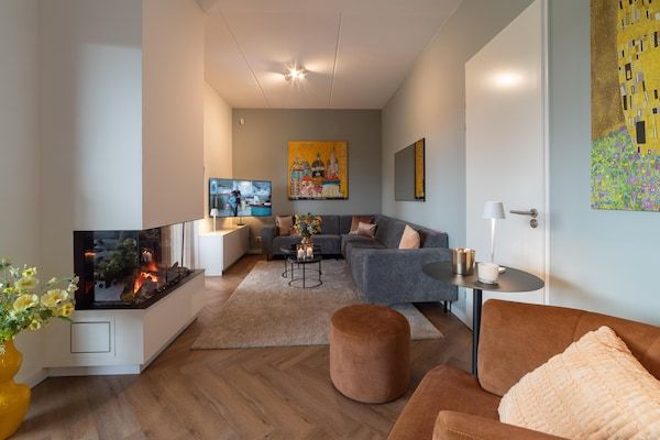 Woonkamer - Vakantiehuis in Colijnsplaat bij Oosterschelde in Colijnsplaat (2)