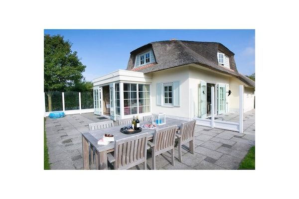 Untagged - Villa in Domburg met zwembad in Domburg (1)