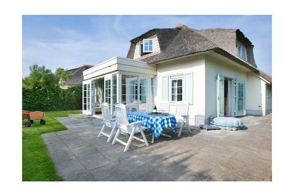 Untagged - Villa in Domburg met zwembad in Domburg (2)