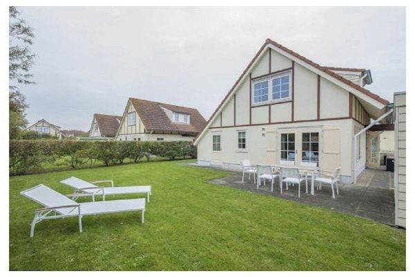 Untagged - Villa in Domburg met zwembad in Domburg (1)