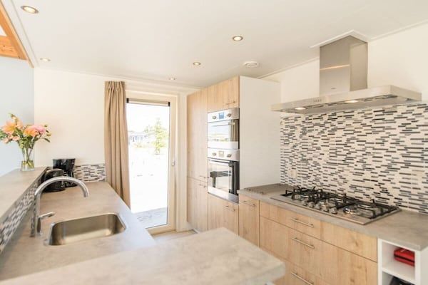 Untagged - Duinhuis Ameland 1 in Ballum (2)