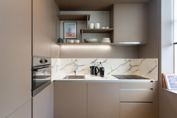 Keuken - Prachtig duplex appartement in Den Haag in Den Haag (3)