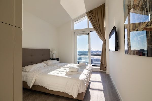 Slaapkamer - Huis aan het meer Sint-Annaland bij haven in Sint-Annaland (3)
