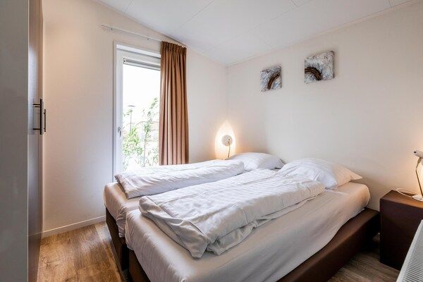 Slaapkamer - Schaelsbergerbosch - Open haard & Sauna in Bemelen (4)